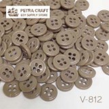 venus-button-brown-812-petracraft